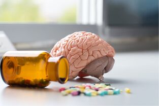 What vitamins does the brain need 